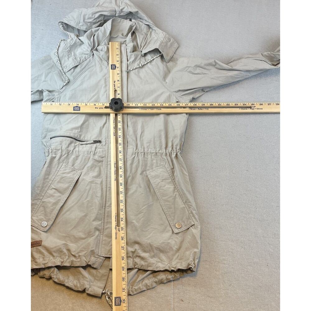 Columbia Womens Hiking Long Rain Jacket Sz XS Khaki Beige Zip Hood Cinch - Picture 15 of 16